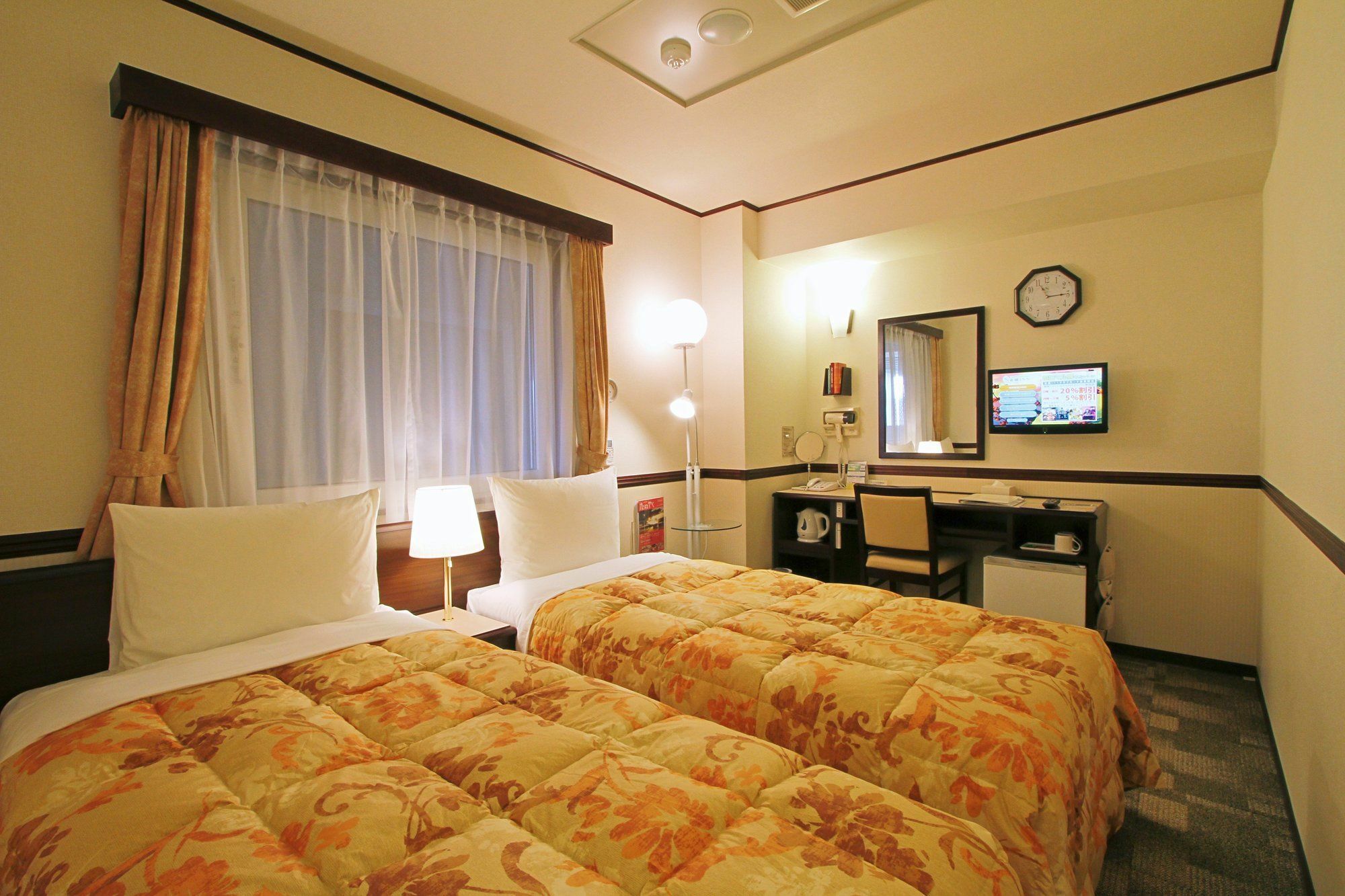Toyoko Inn Osaka Tsuruhashi Ekimae Dış mekan fotoğraf