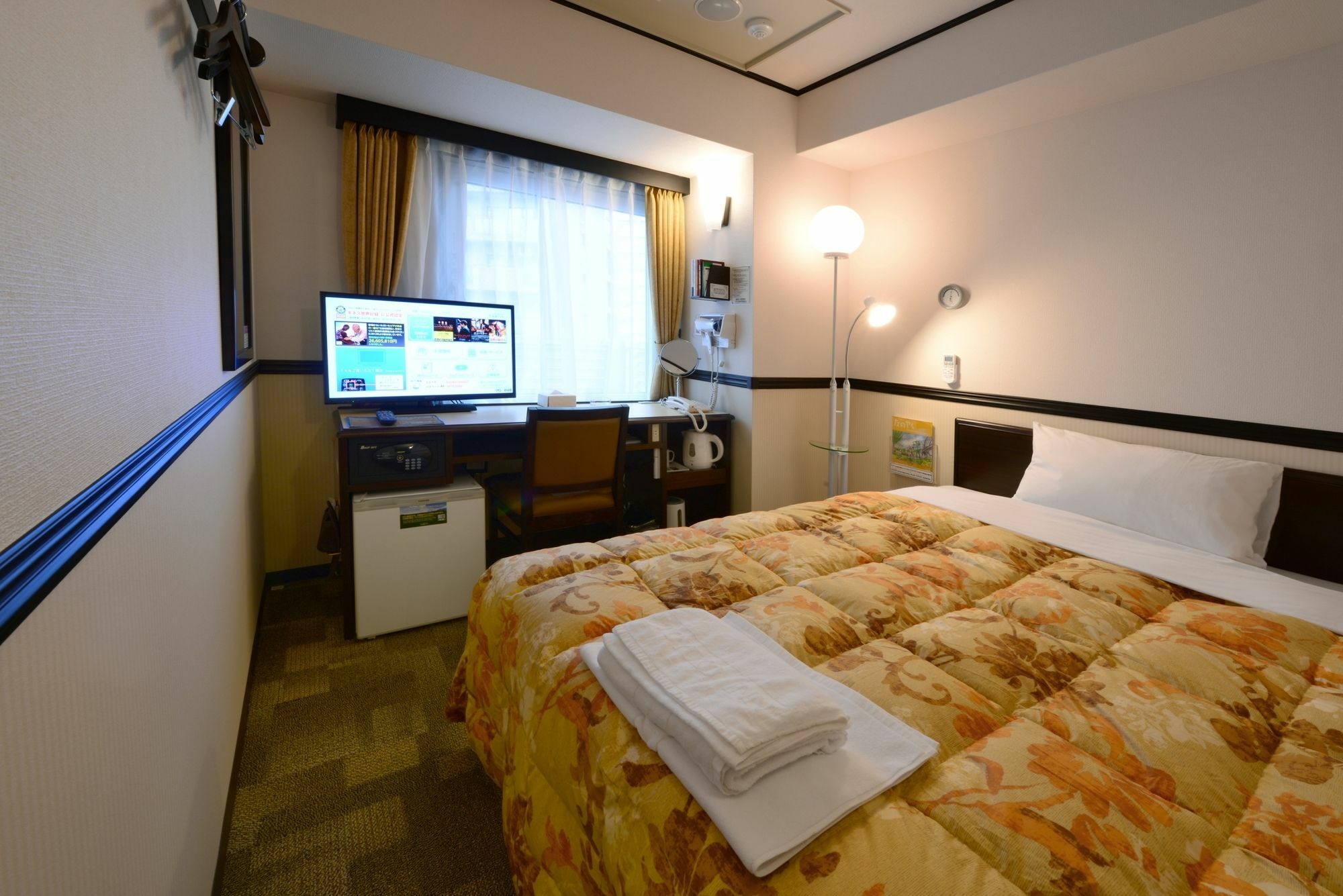 Toyoko Inn Osaka Tsuruhashi Ekimae Dış mekan fotoğraf
